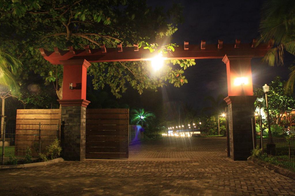 Puri Ansell Hotel ปังกัลปีนัง ภายนอก รูปภาพ